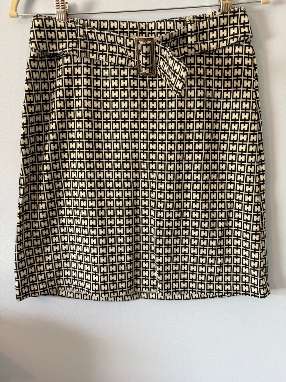 New York & Company Black and White Geometric Pencil Skirt with Belt